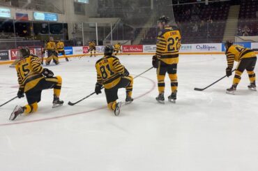Bulldogs@Petes pre-game warm up