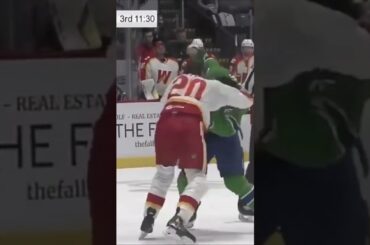 What a tilt by Alex Gallant!! #Hockeyfight #Flames #hockey #AHL #PEI #Gallant