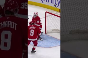 Seider’s Stick Didn’t Survive Laine’s Bomb! 😱💪🚨