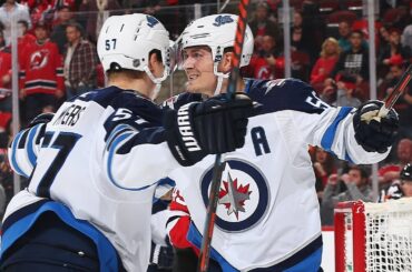 Mark Scheifele buries own rebound for OT winner
