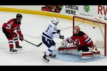 Namestnikov, Kucherov get surgical against Schneider