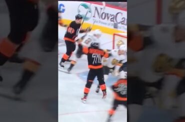 Flyers RW #71 Tyson Foerster🥅(1)🏒Wrist-Shot Goal.