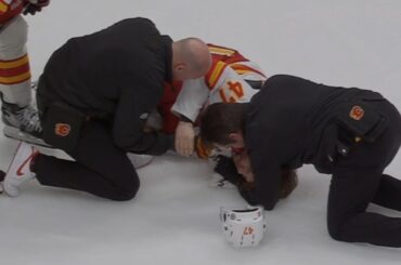 Drew Helleson 🚫Game Misconduct🚫 Kneeing Against Connor Zary