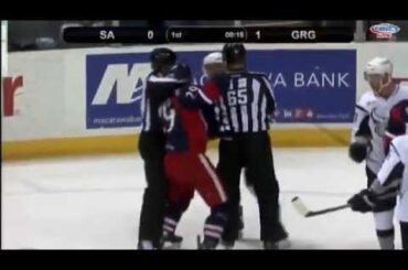 Vincent Trocheck vs Landon Ferraro Feb 14, 2015