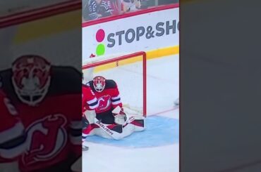 #40 Akira Schmid playing BRICK WALL for the Devils tonight. (SoFar)