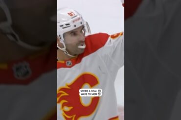 Nazem Kadri Waves To Mom After Scoring ❤️