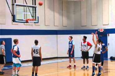 Caleb Jones Nails a Free Throw