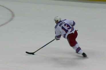 Jones gets sloppy, Hayes capitalizes to give Rangers lead