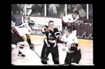 Michel Veronneau vs  Martin Roux round 2 QSPHL 26 11 99