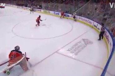 Andrew Mangiapane Reaches 10 Goals - Calgary Flames