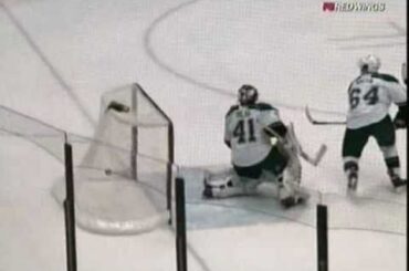 Jaroslav Halak scores on himself