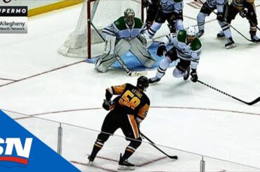 Penguins’ Kris Letang Undresses Stars Defenders, Scores Phenomenal Goal