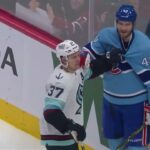 Ryan Donato vs Jake Evans