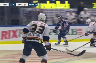 Holtz har presenterat sig - två mål när Djurgården vände