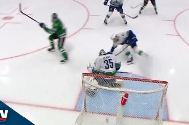 Stars' Roope Hintz Flies In And Slides It Five-Hole For Slick Goal
