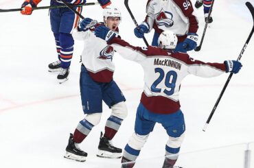 Necas' all-around effort gives Avs lead! 🤩🇨🇿😮 Nečasův další skvělý výkon zajistil Avalanche výhru!