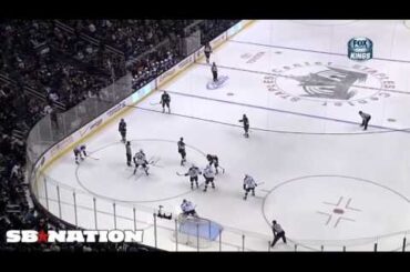 Kyle Clifford knocks out Roman Polak