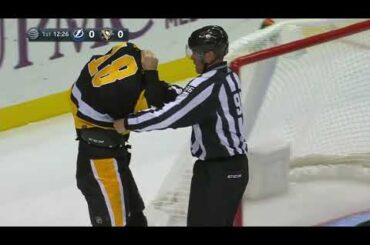 Sam Lafferty vs Corey Perry