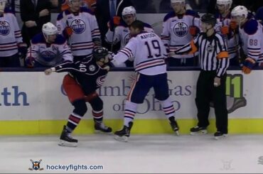 Patrick Maroon vs Jared Boll Mar 4, 2016