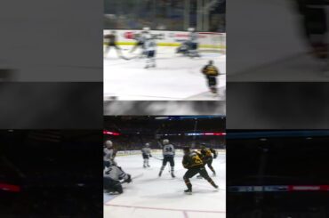 MacKenzie MacEachern tips in Max Lajoie shot vs. Manitoba Moose
