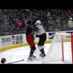 Lawson Crouse vs Andrew Peeke