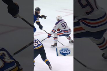 McDavid, Brown link up for "Electric" overtime winner for Edmonton ⚡