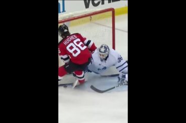 Ilya Samsonov ROBS Jack Hughes #shorts