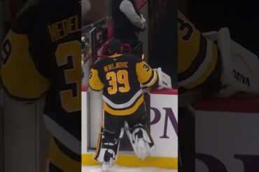 There's no rage like goalie rage 😡