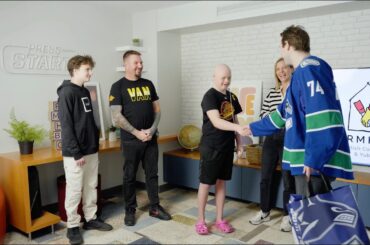 Jake DeBrusk Surprises Canucks Fan Oliver at Ronald McDonald House