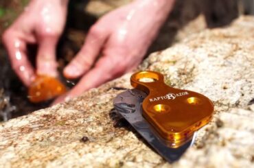 Skinning Knife for Hunting | Raptorazor