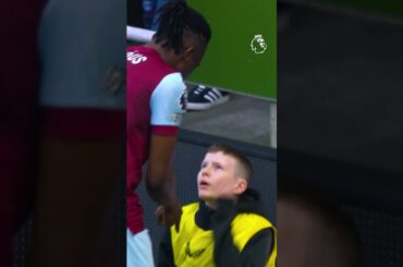 You can’t sit there mate 🤣