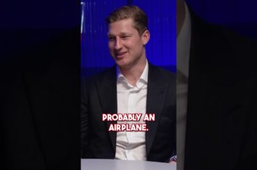 Nathan MacKinnon Believes In Aliens 👽