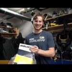 Hugo Alnefelt packar upp sina nya skydd från Bauer: "Look good, feel good, play good".