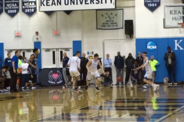 Connor Murphy scores on the follow