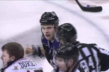 Derek Dorsett vs Kyle Clifford Jan 8, 2011