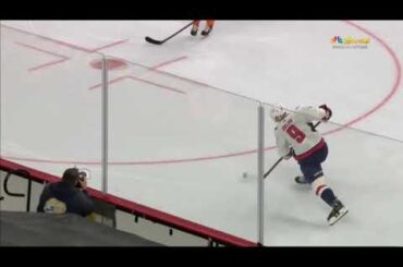 Dmitri Orlov's big slapshot goal vs Flyers (2021)