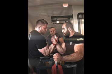 Artyom Morozov Vs David Dadikyan 💪🥶 #armwrestling #shortvideo #muscle #shortvideo #edit #motivation