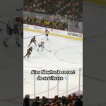 Alex Newhook se sert de sa vitesse avant de marquer son 14e but de la saison! 🎯 #gohabsgo