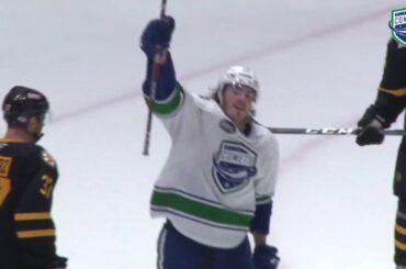 Zack MacEwen snipe restores Comets two goal lead