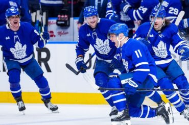 DOMI delivers for the Leafs in OVERTIME!! 🍁🥳