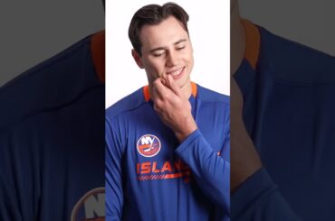 FIND OUT THE #ISLANDERS FAVORITE SEAT ON A PLANE!