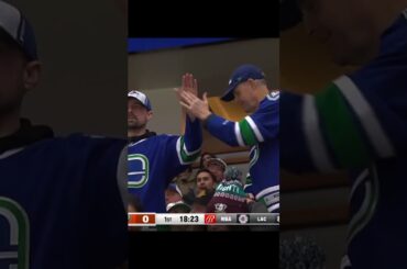 GOAL Nils Hoglander Anaheim Ducks v Vancouver Canucks 1-2 NHL 2023-24#shorts