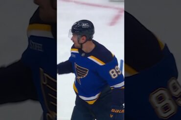 You snooze, you Blues