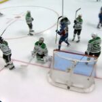 Avalanche Score Strange Go-Ahead Goal As Puck Bounces Off Stars' Colin Blackwell
