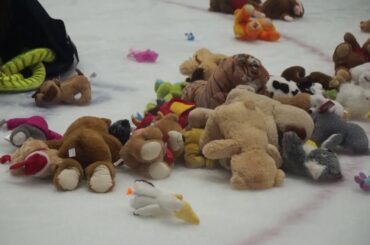 Syracuse Crunch Teddy Bear Toss