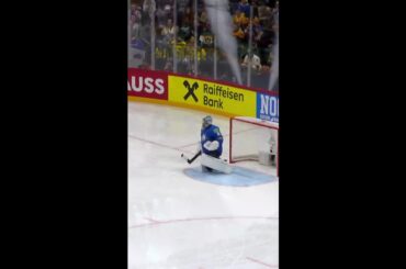 Bo Horvat with 2 on the day!