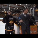 Mikko Petman haukkuu Juuso Mäenpäätä ennen haastattelua