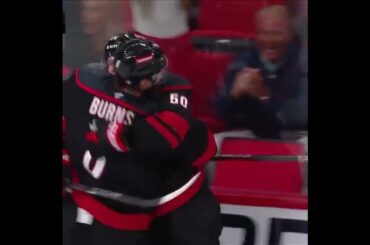 Eric Robinson extends the Canes' lead to 3-0! #nhl #nhlcanes #capitals