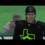 Denis Gurianov's great 2 on 1 goal vs Blue Jackets (2021)