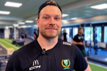 Kortis med Oskar Steen